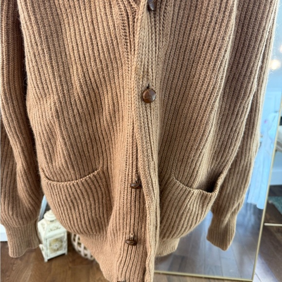 Lands' End 100% Camel Hair Men's Brown Ribbed Cardigan made in Scotland - Picture 2 of 13
